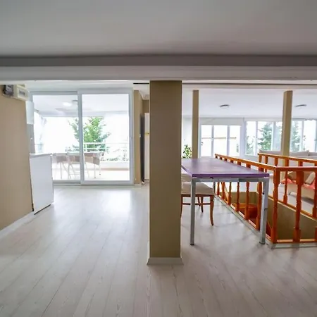 Cool Blue - Beylikduzu Apartment